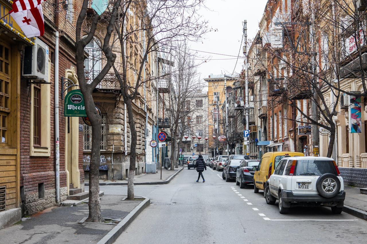 New Apartment On Rustaveli Avenue Тбилиси Экстерьер фото